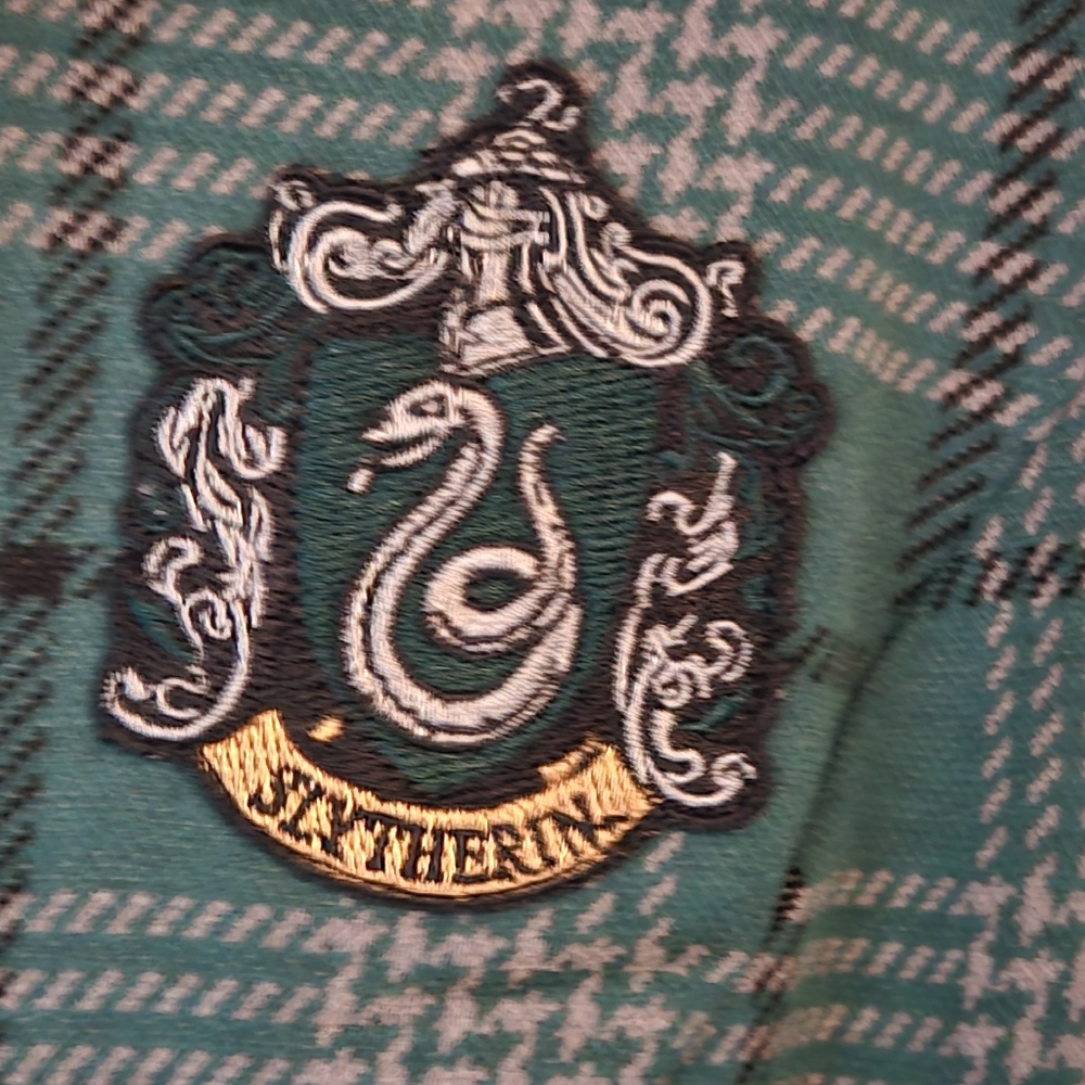 Her Universe Harry Potter Slytherin House Medium Plaid Dress NWOT - Picture 5 of 5